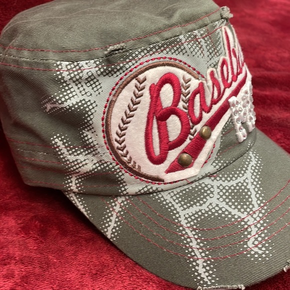 BASEBALL MOM HAT. LEADER LOGA - Picture 2 of 6